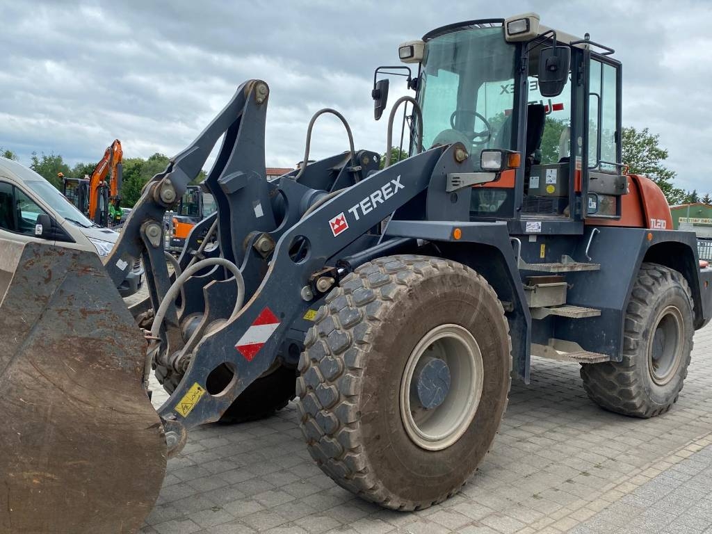 Chargeuse sur pneus Terex TL 210 — occasion 2017, 2 218 h