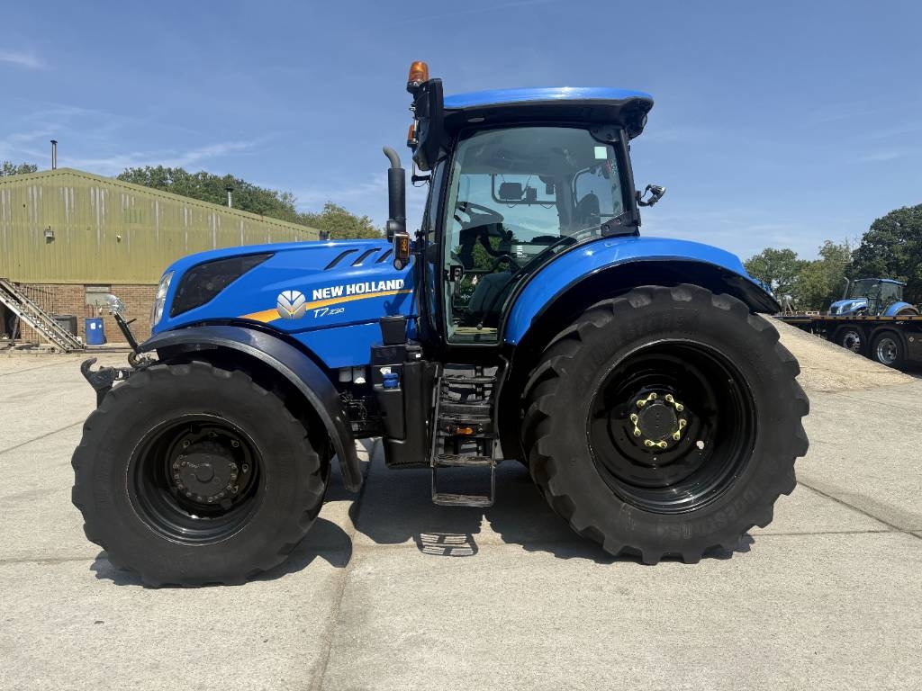 New Holland T 7.230 PC