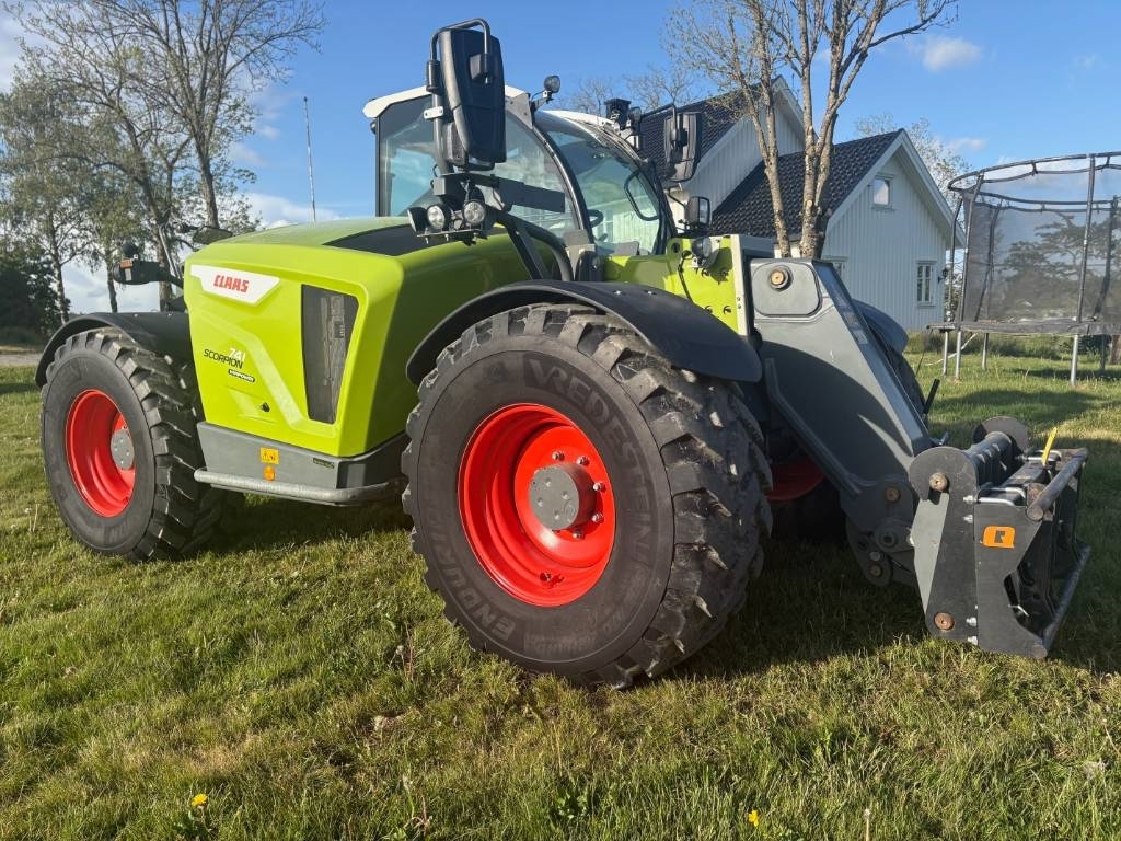 CLAAS Scorpion 741 Varipower