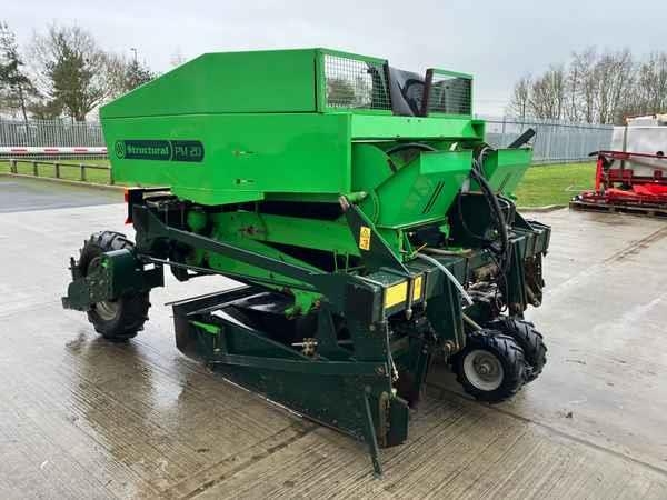 Miedema Dewulf Structural 2000, 2 Row, Belt Planter