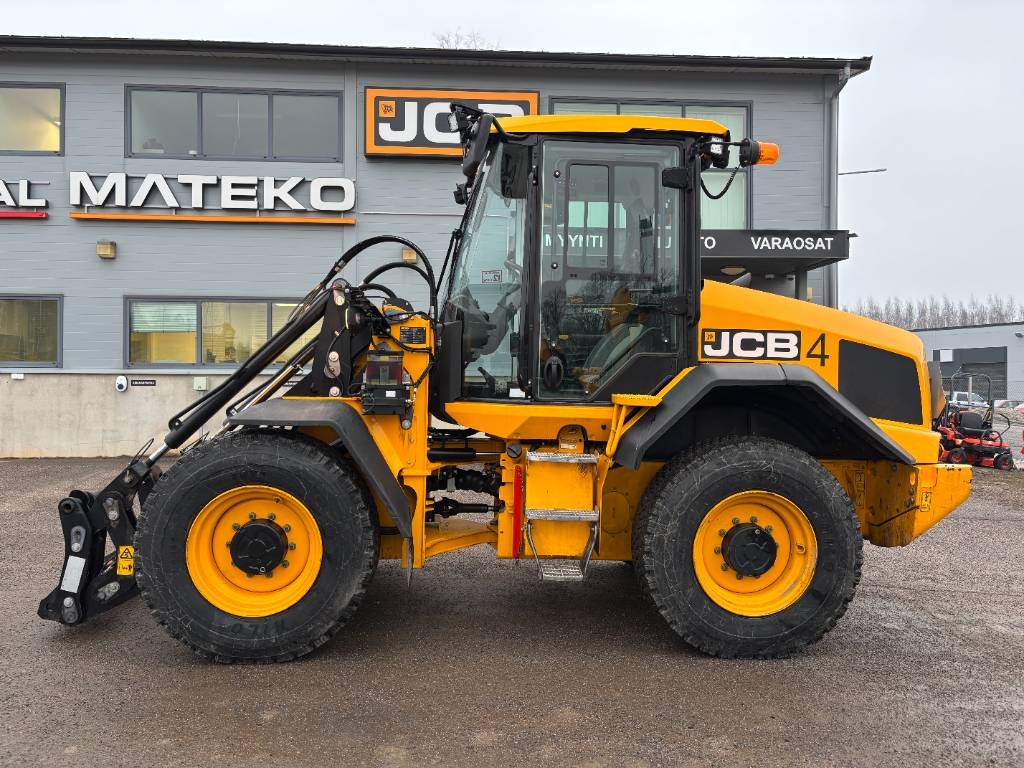 JCB 411 HT T4F