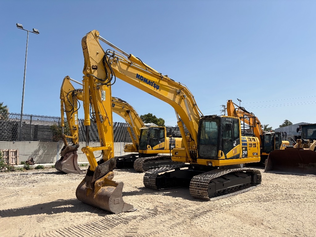 Komatsu PC 210 LC-10