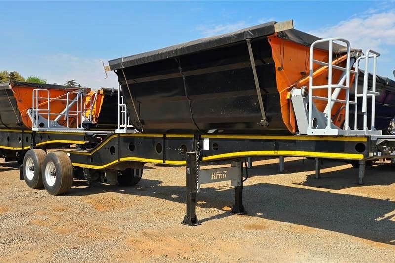 Afrit 18mÂ³ Interlink Side Tipper