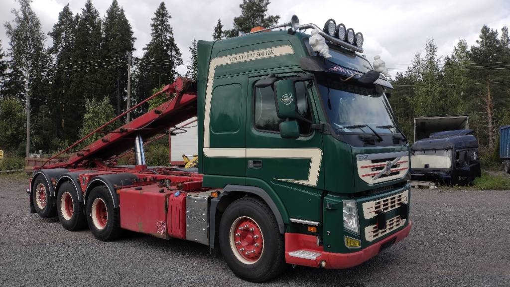 Camion à bras hydraulique Volvo FM500 8x4 vaijerilaite Euro5 — occasion 2011