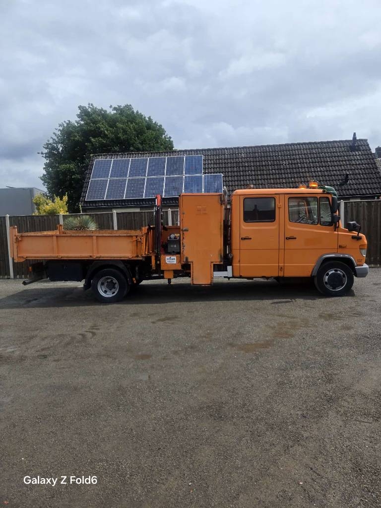Mercedes-Benz Vario 814 D