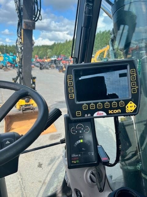 Volvo EWR 150 E / Engcon + pliers, Leica 3 D, NICE MACHINE kuva 17