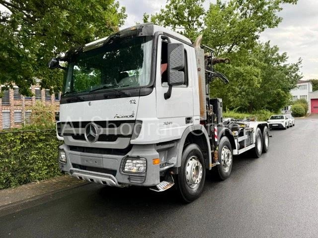 Mercedes-Benz Actros 3241 8x4/Abrollkipper+Fassi F155/Euro5