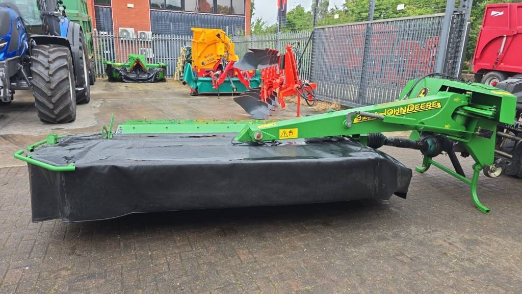 John Deere 328 A