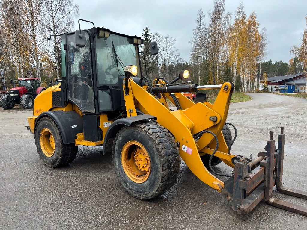 Chargeuse sur pneus Swekip 3080 — occasion 2019, 800 h