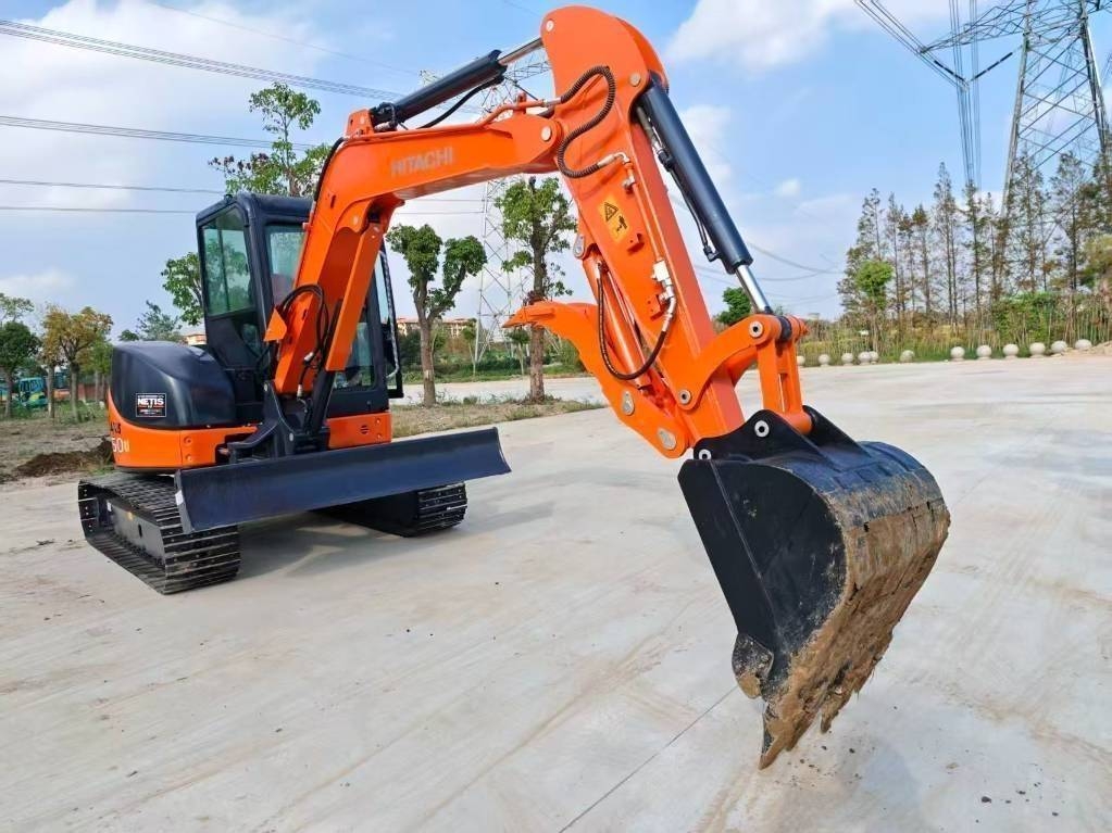 Hitachi ZX 50 U
