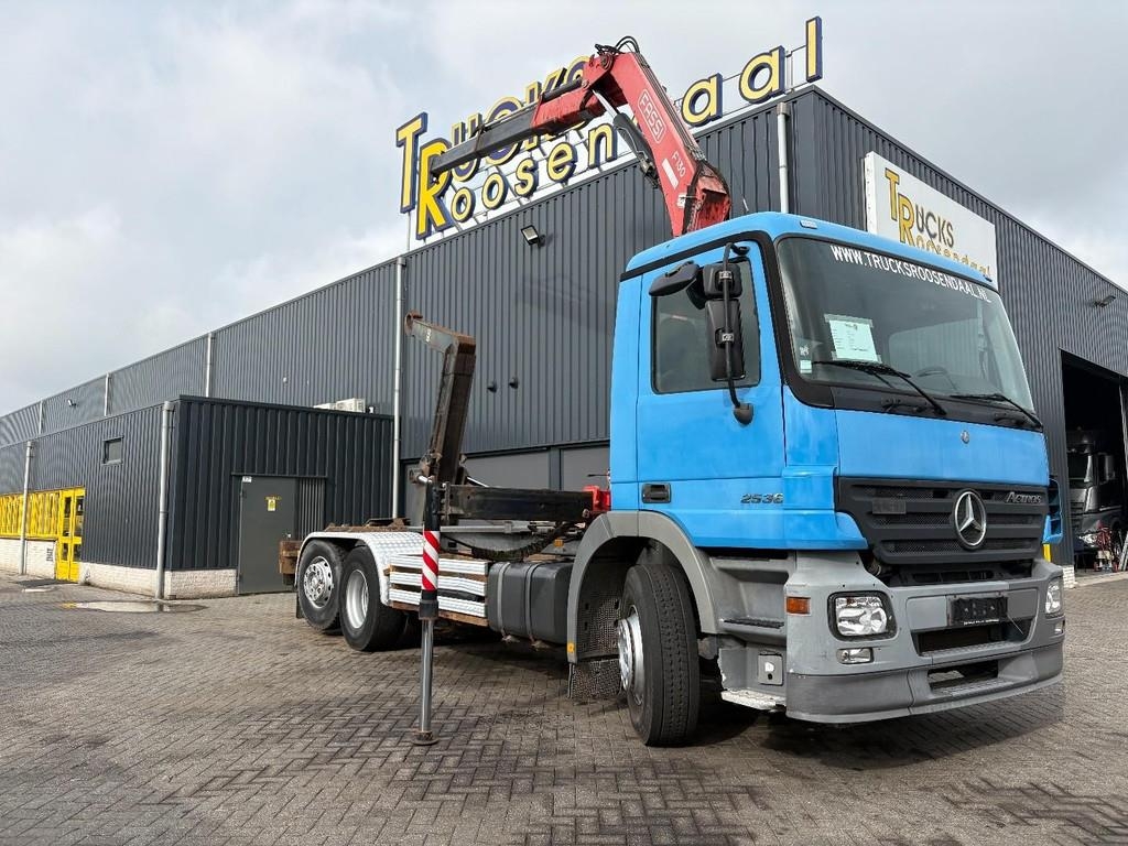 Mercedes-Benz Actros 2536 + FASSI F130 A - 2X EXT. + 6X2 + HOOK