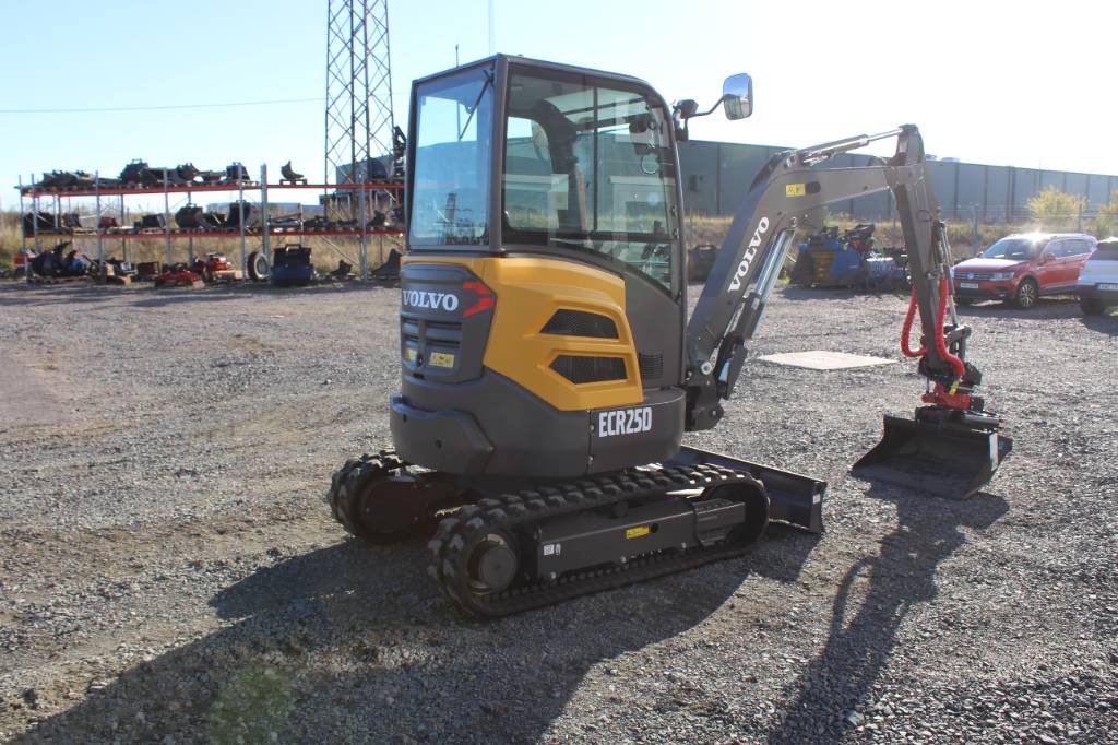 Ny Volvo ECR25D