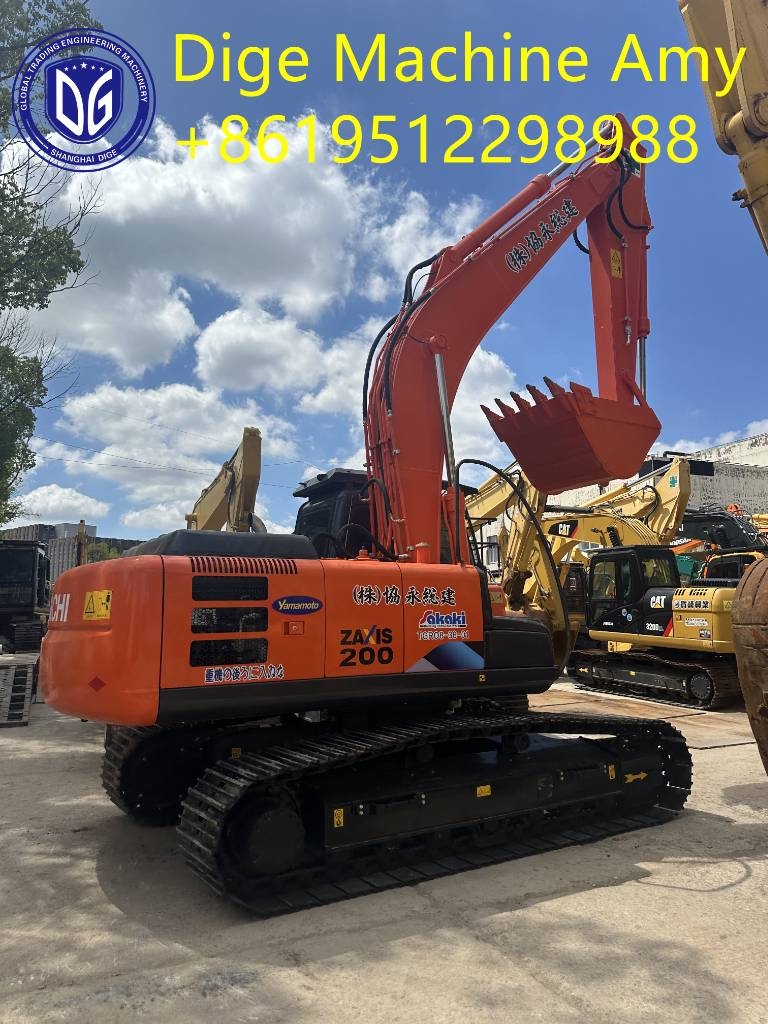 Pelle sur chenilles Hitachi ZX 200 — occasion 2025, 500 h