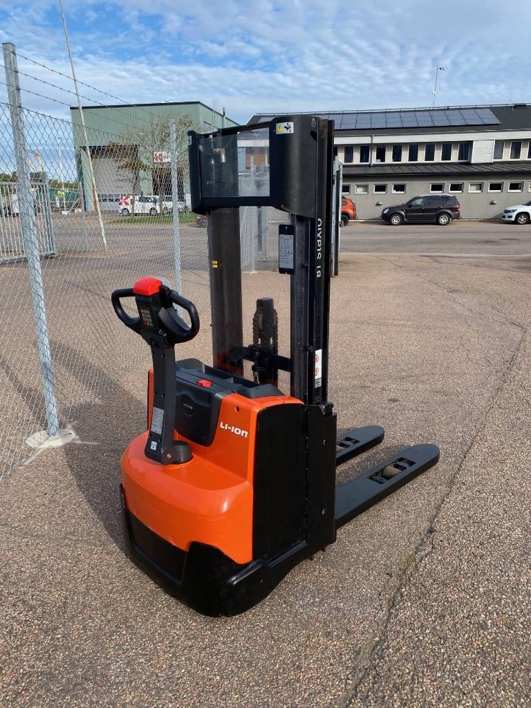 Toyota SWE 120 L