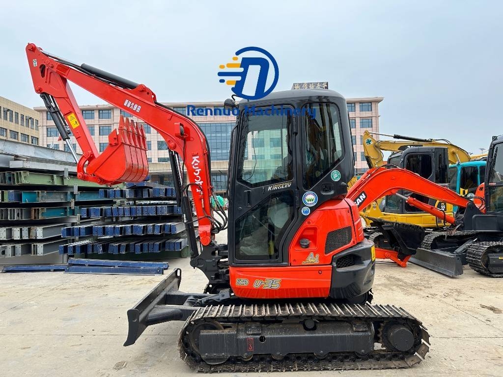 Mini-pelle Kubota U 35 — occasion 2025, 280 h