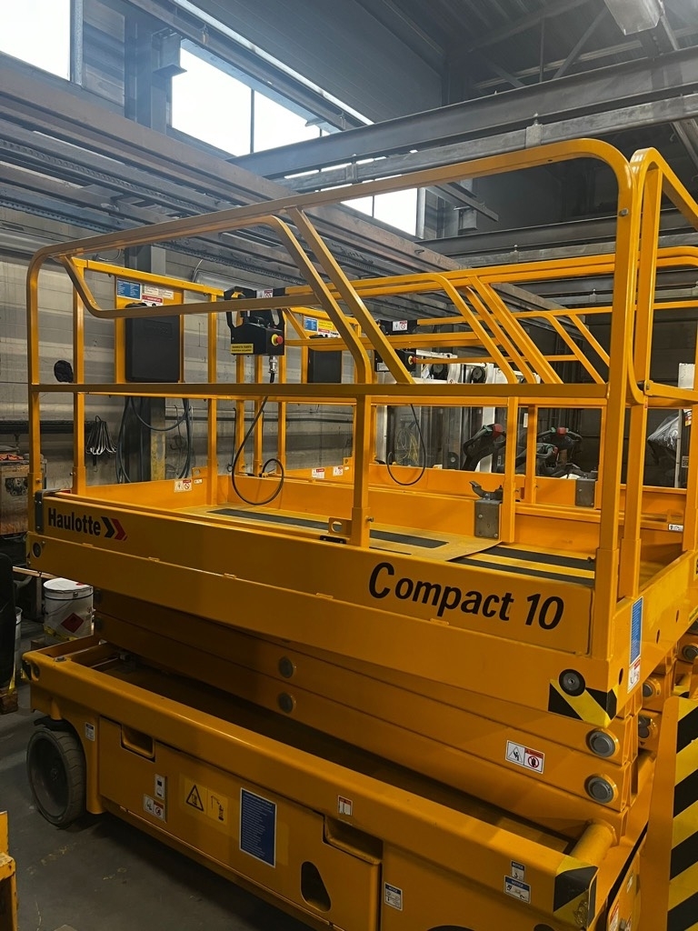 Haulotte Compact 10