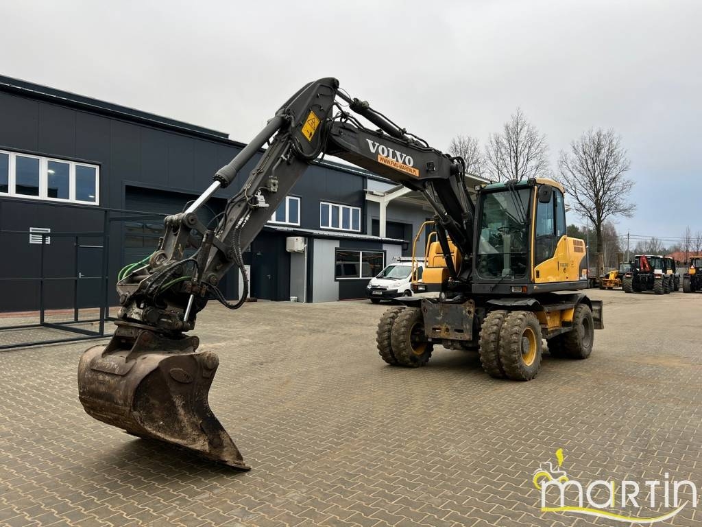 Pelle sur pneus Volvo EW 140 C — occasion 2007