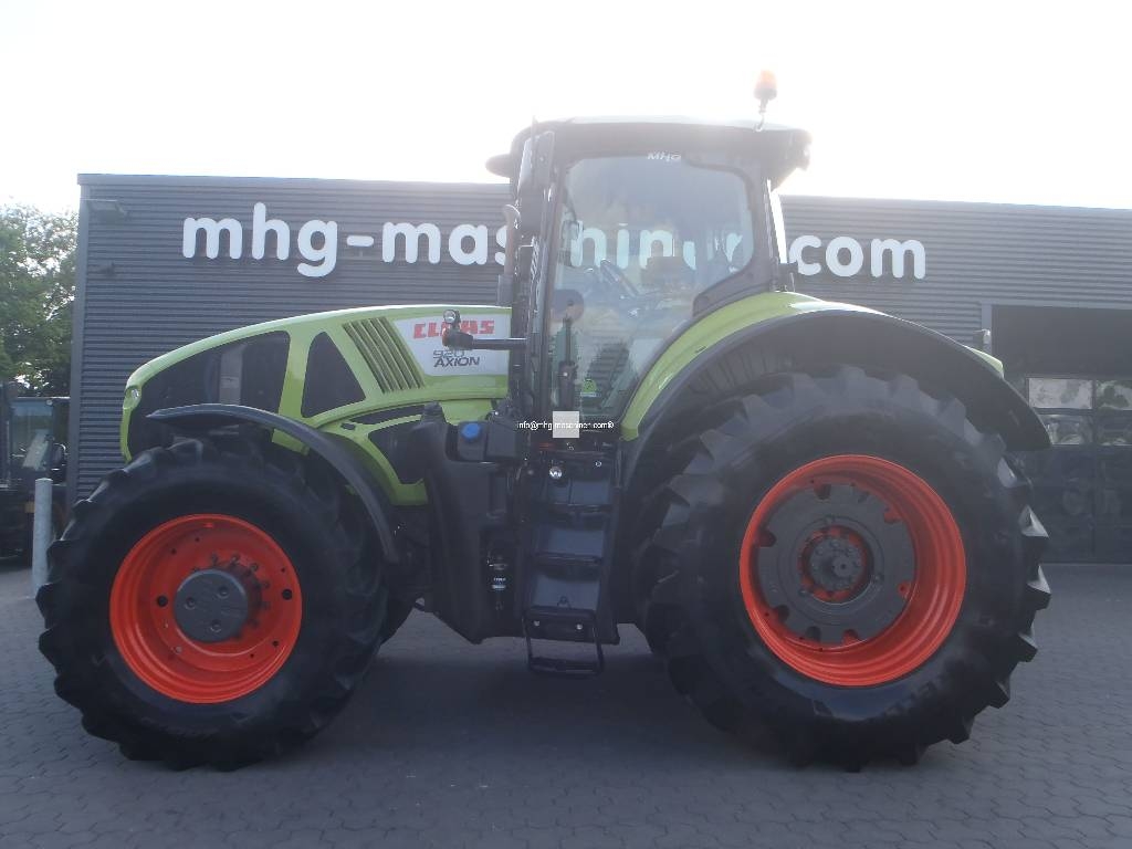 Tracteur agricole CLAAS Axion 920 Cmatic — occasion 2013, 4 435 h