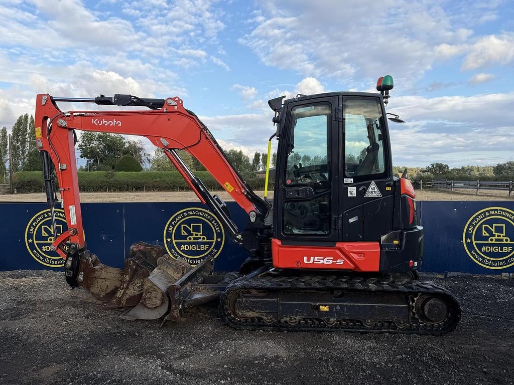 Pelle sur chenilles Kubota U56-5 — occasion 2021, 4 400 h