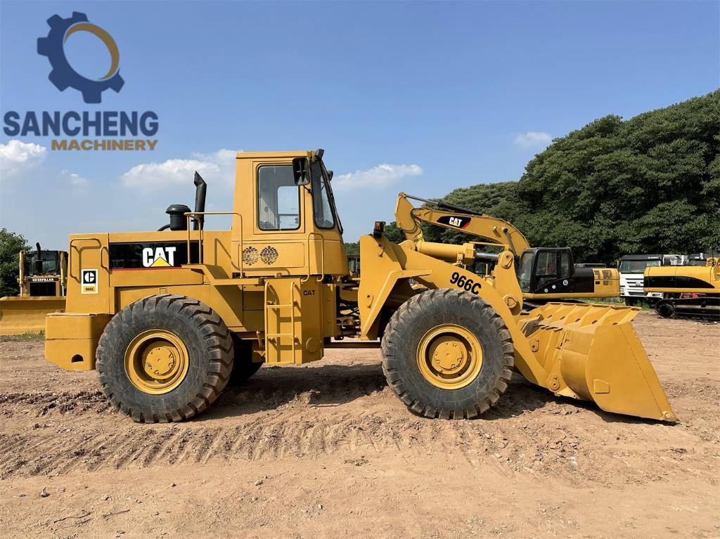CAT 966C