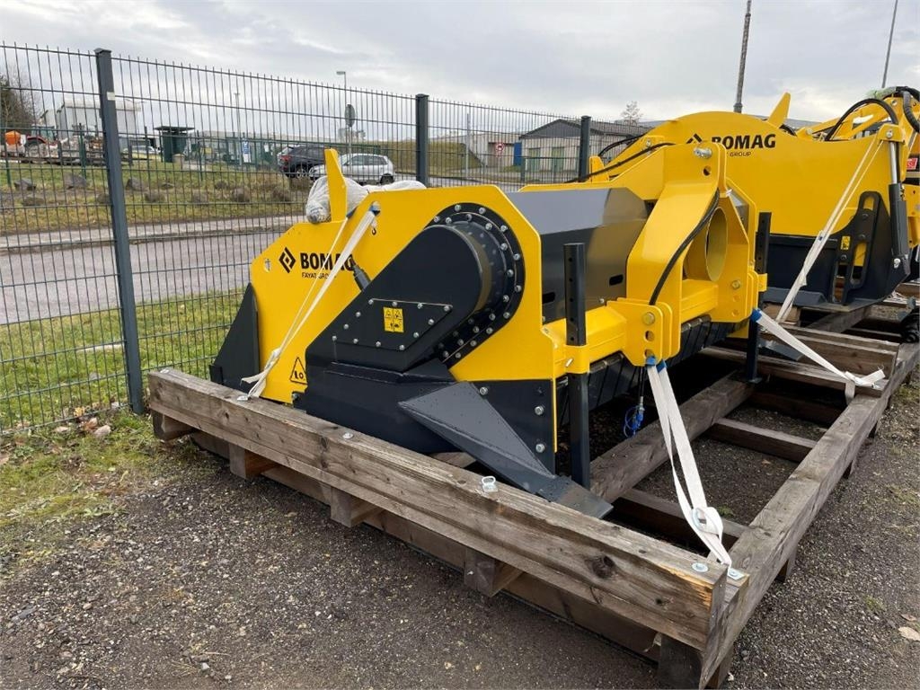 Recycleur de bitume Bomag DE RS 250 — occasion 2025