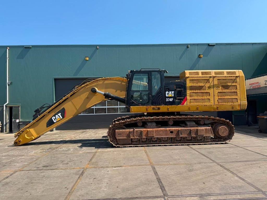 CAT 374F