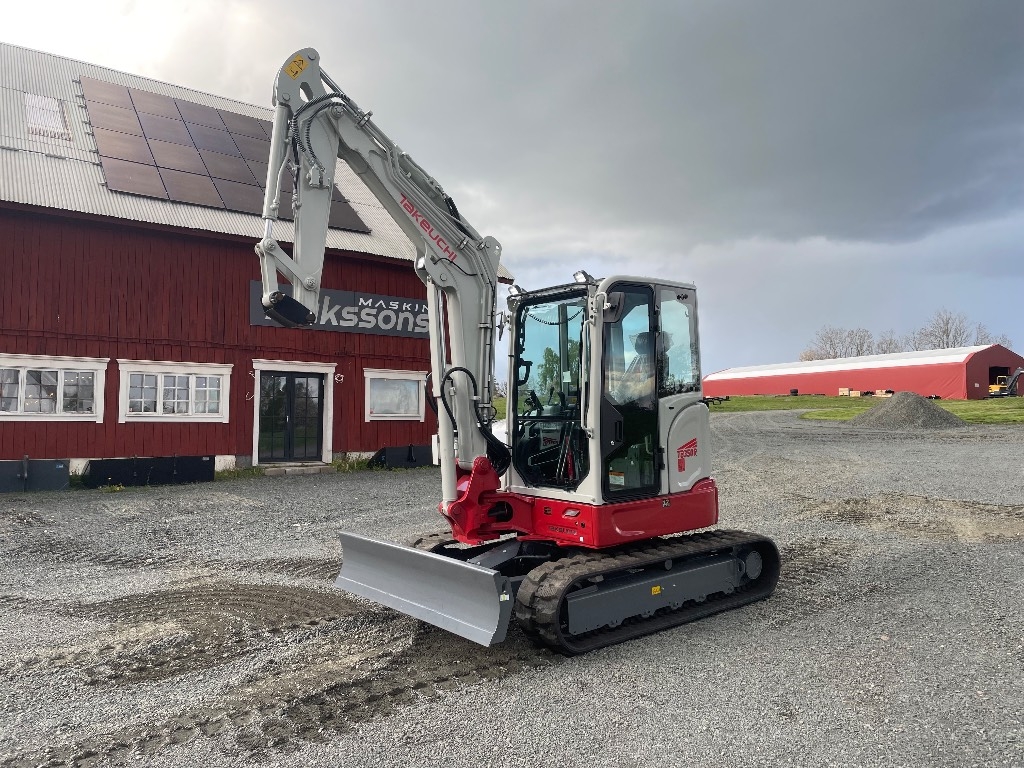 Takeuchi TB350R Rototilt, C-smörj 3års garanti