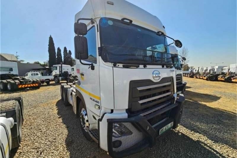 UD TRUCKS QUON