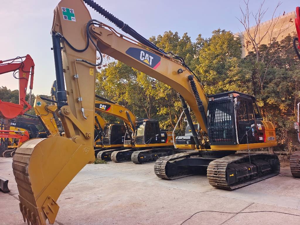 CAT 330D2L 3000 units excavators in stock