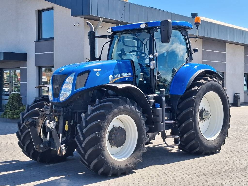 New Holland T 7.220 AC