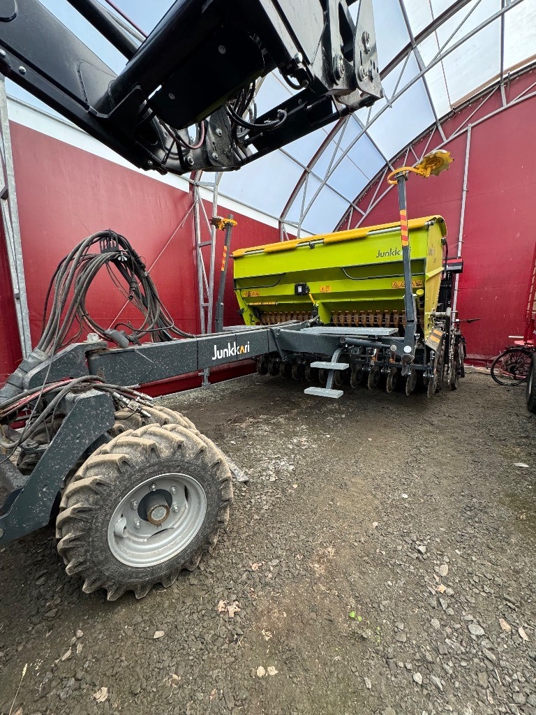 Junkkari M 300 Plus