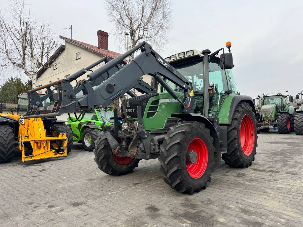 Fendt 310 Vario TMS + MANIP MP-80
