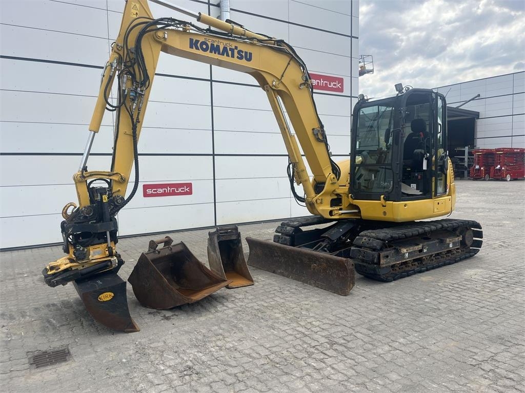 Komatsu PC80MR-5