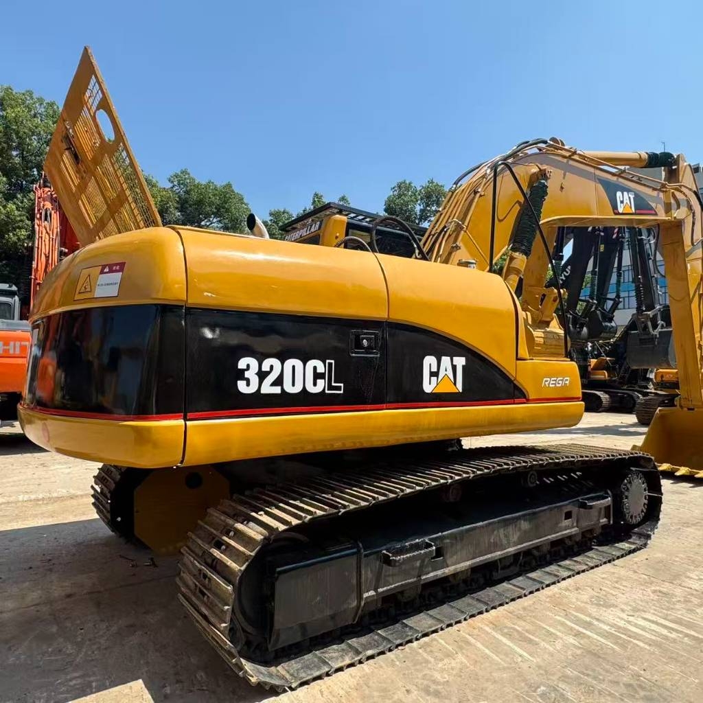 CAT 320 C L