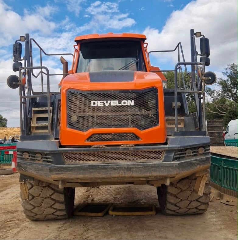 Tombereau articulé Doosan DA 45 — occasion 2023, 2 763 h