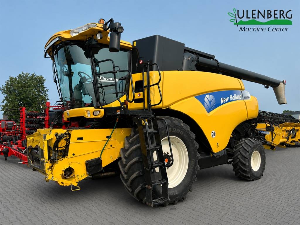 New Holland CR 9090