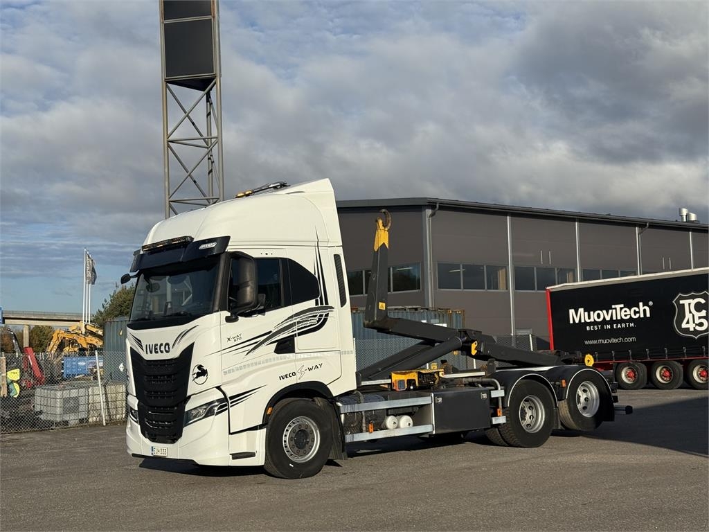 Iveco AS280 6X2