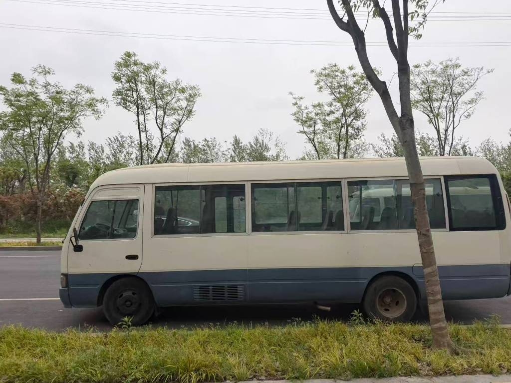 Toyota Coaster 1HZ