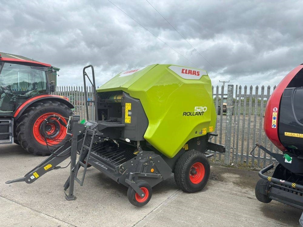 CLAAS Rollant 520 RC
