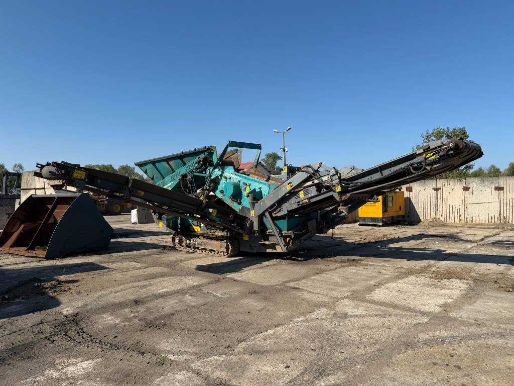 Crible Powerscreen Warrior 600 — occasion 2015, 4 300 h