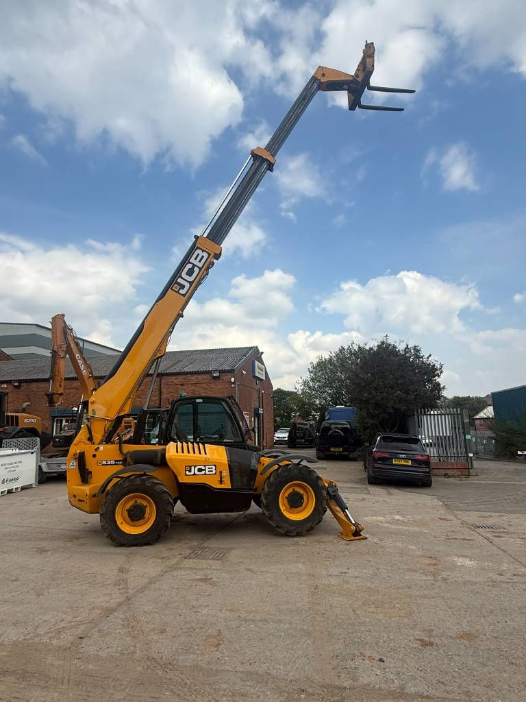 Chariot télescopique JCB 535-140 Hiviz — occasion 2016, 4 805 h