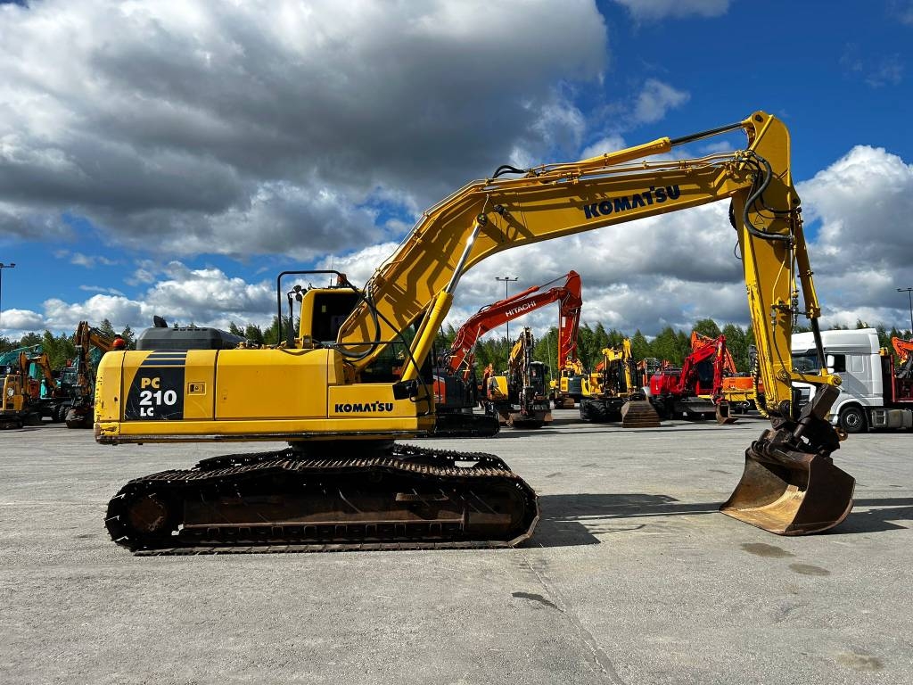 Komatsu PC 210LC-8 / Myyty, Sold kuva 7