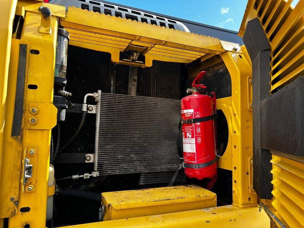 Komatsu PC 210LC-8 / Myyty, Sold kuva 12