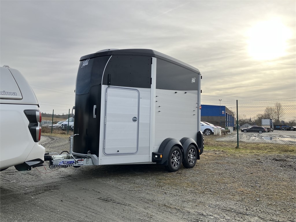 Ifor Williams HBX506RVD