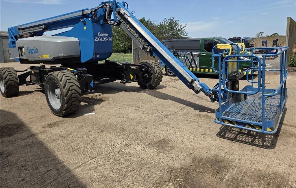 Genie ZX 135/70