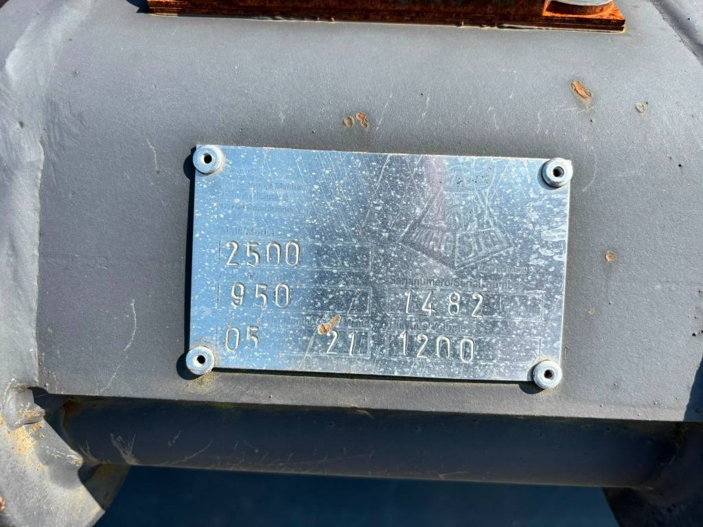 Vikingsteel Tasauskauha 2500mm / 1200L NTP10 kuva 5