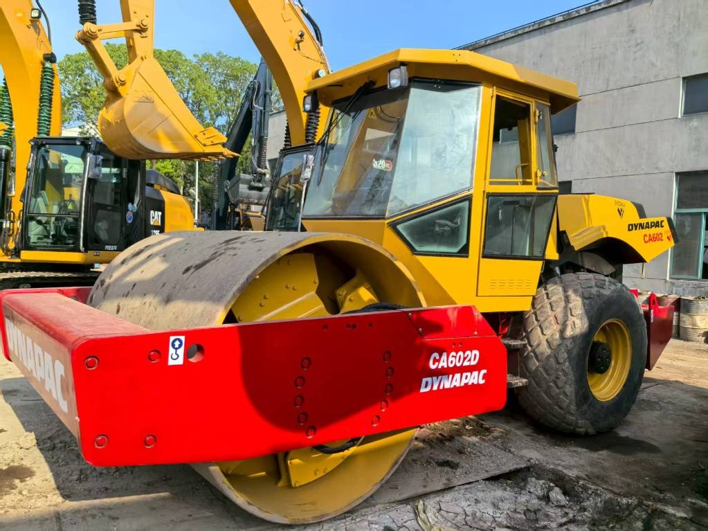 Dynapac CA 602 D