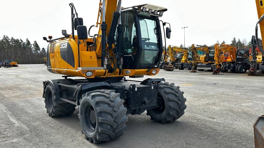 ¡JCB JS 145 con Engcon, balde, grasa y calentador! kuva 3