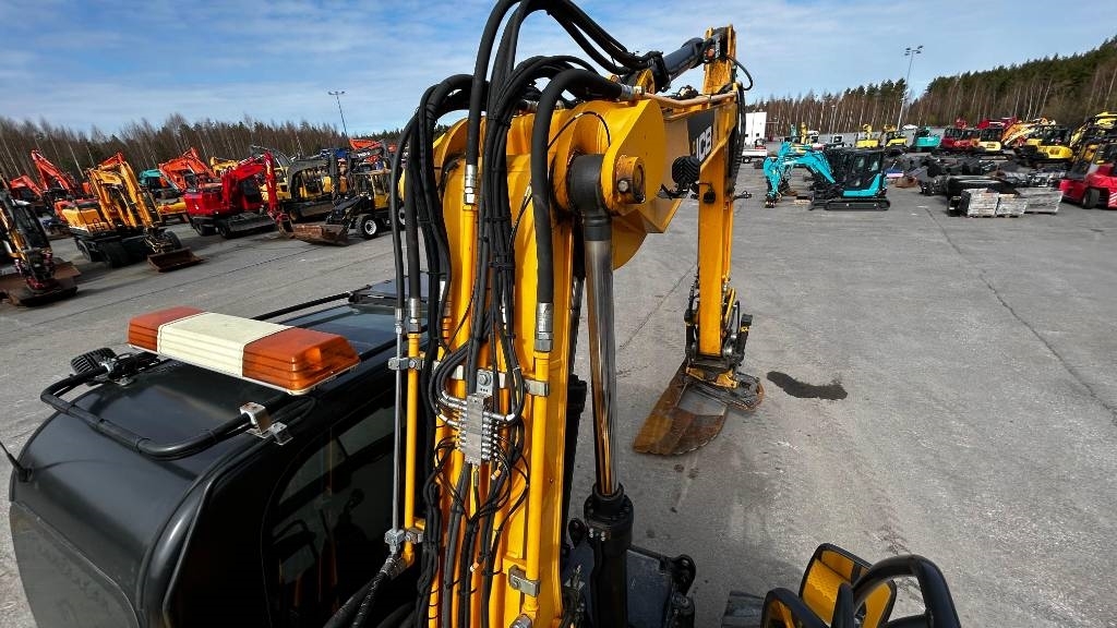 ¡JCB JS 145 con Engcon, balde, grasa y calentador! kuva 18