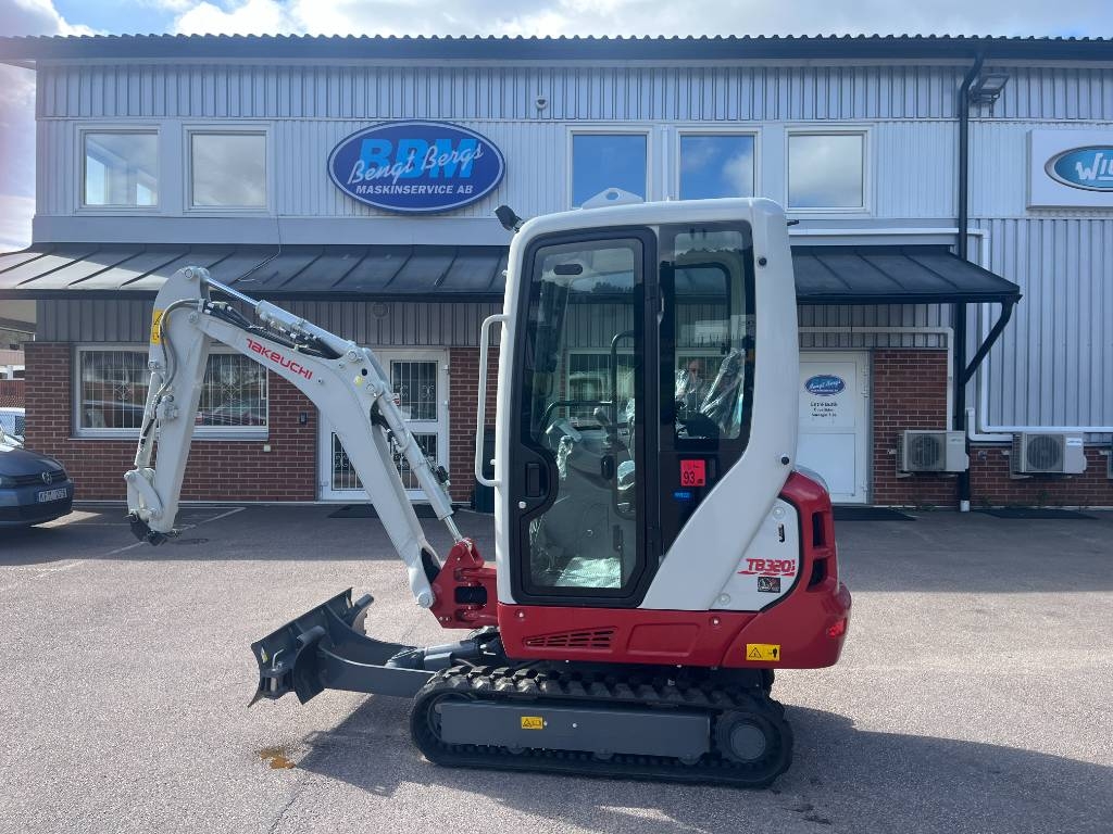 Takeuchi TB 320